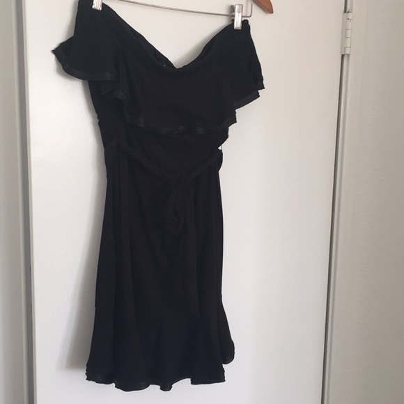 Dress - 95% Ray 5% spandex, black, White House BM. - Picture 5 of 5